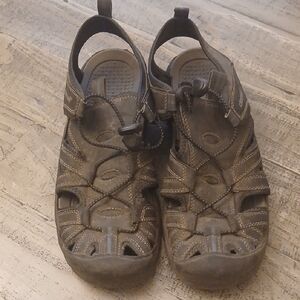 Mens Danali Closed Toe Sandals Size9